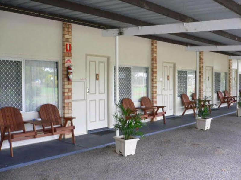 Chinchilla Motel Ngoại thất bức ảnh